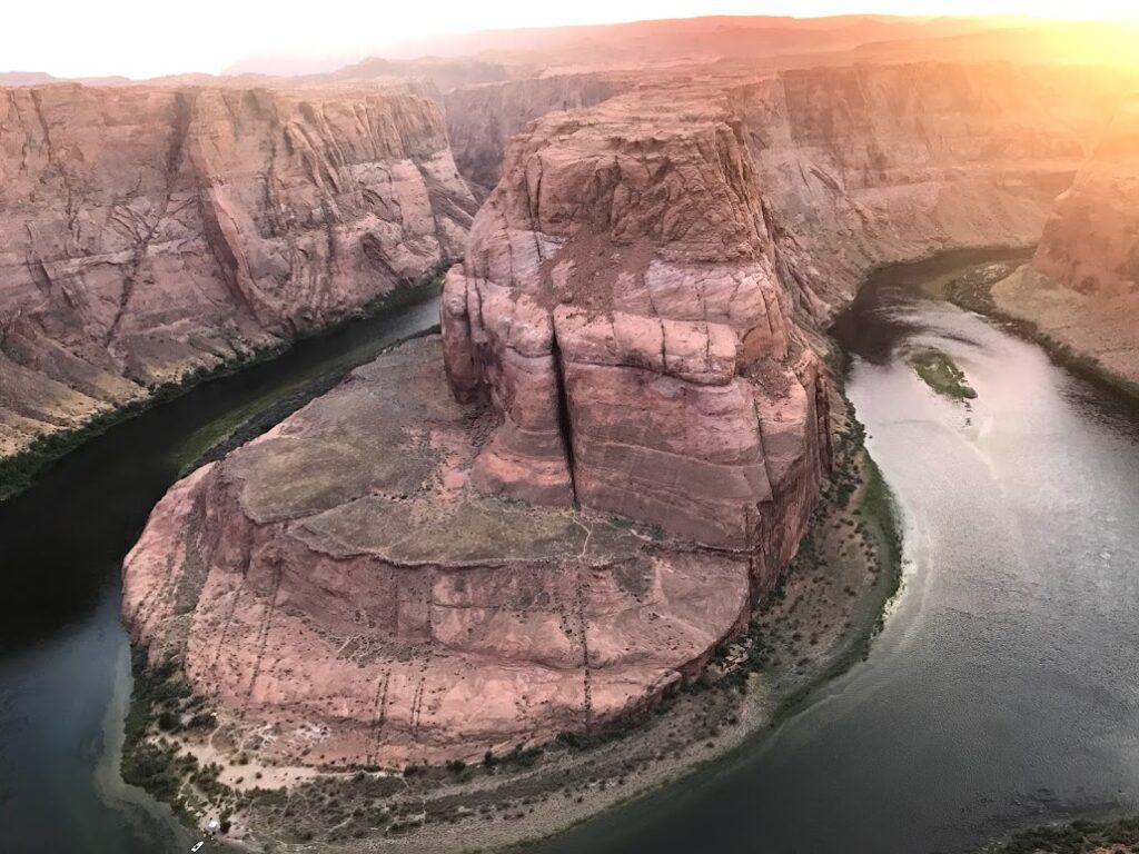 The beautiful Horseshoe Bend